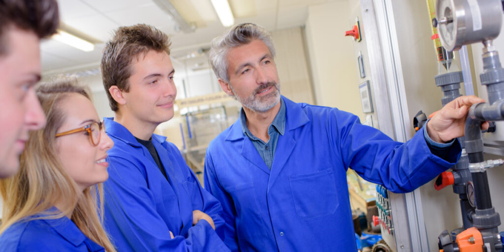 FBI Groep: Wordt het lijden of (op)leiden?